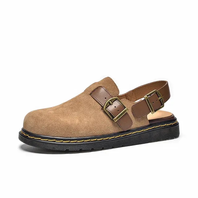 Outdoor leather sandals