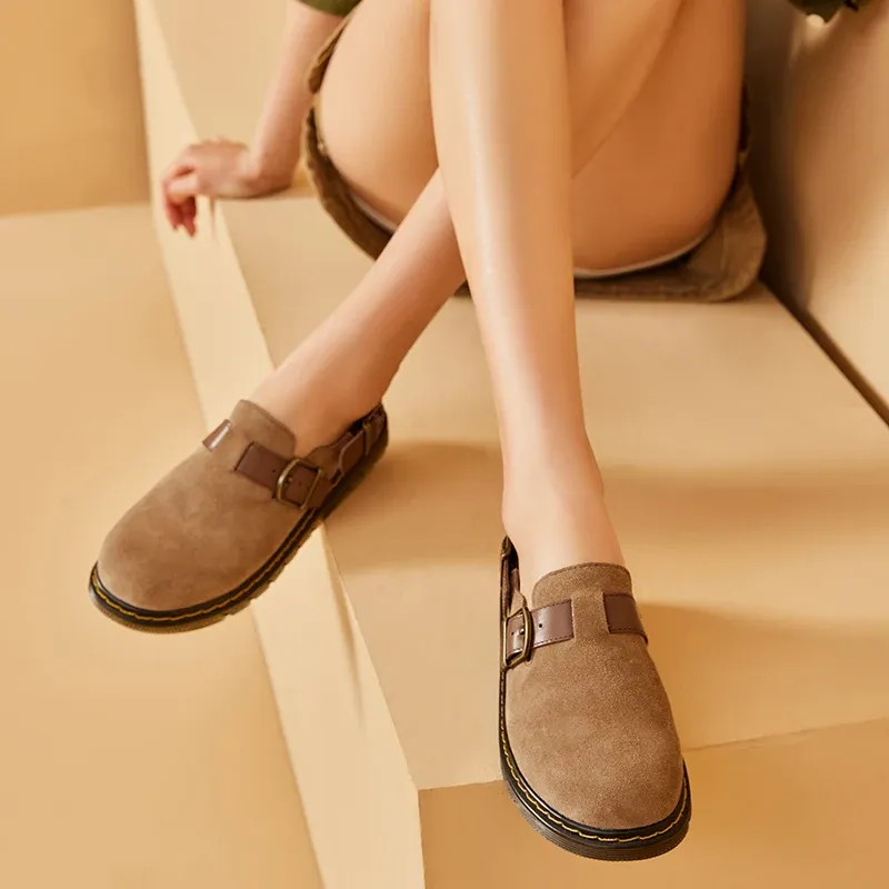 Outdoor leather sandals